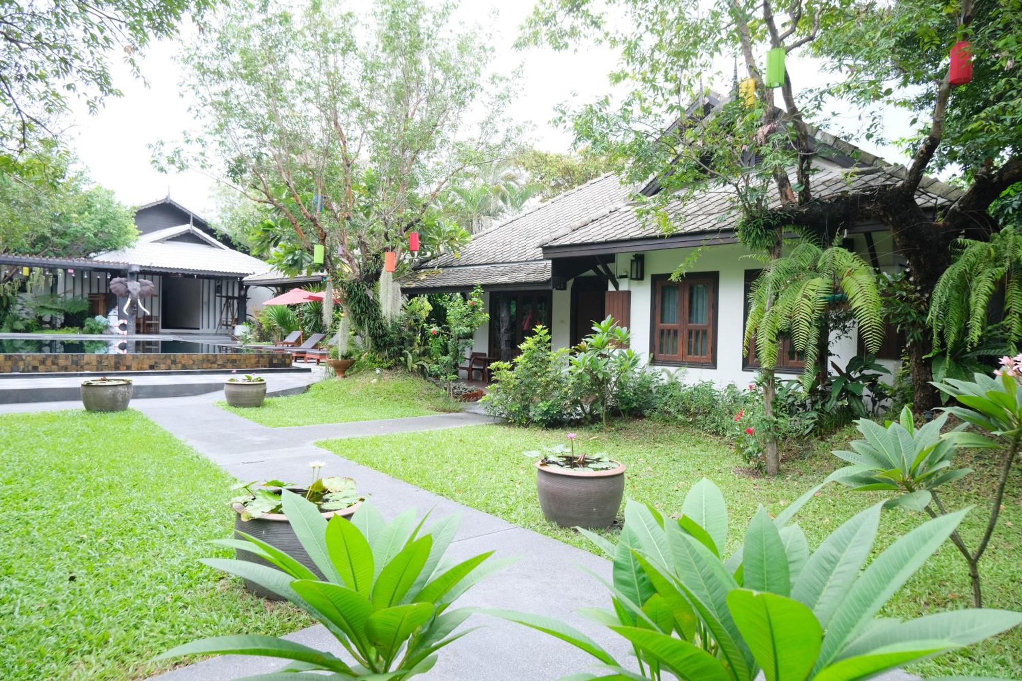 Vimarn Kaew Village And Resort Chiang Mai Luaran gambar